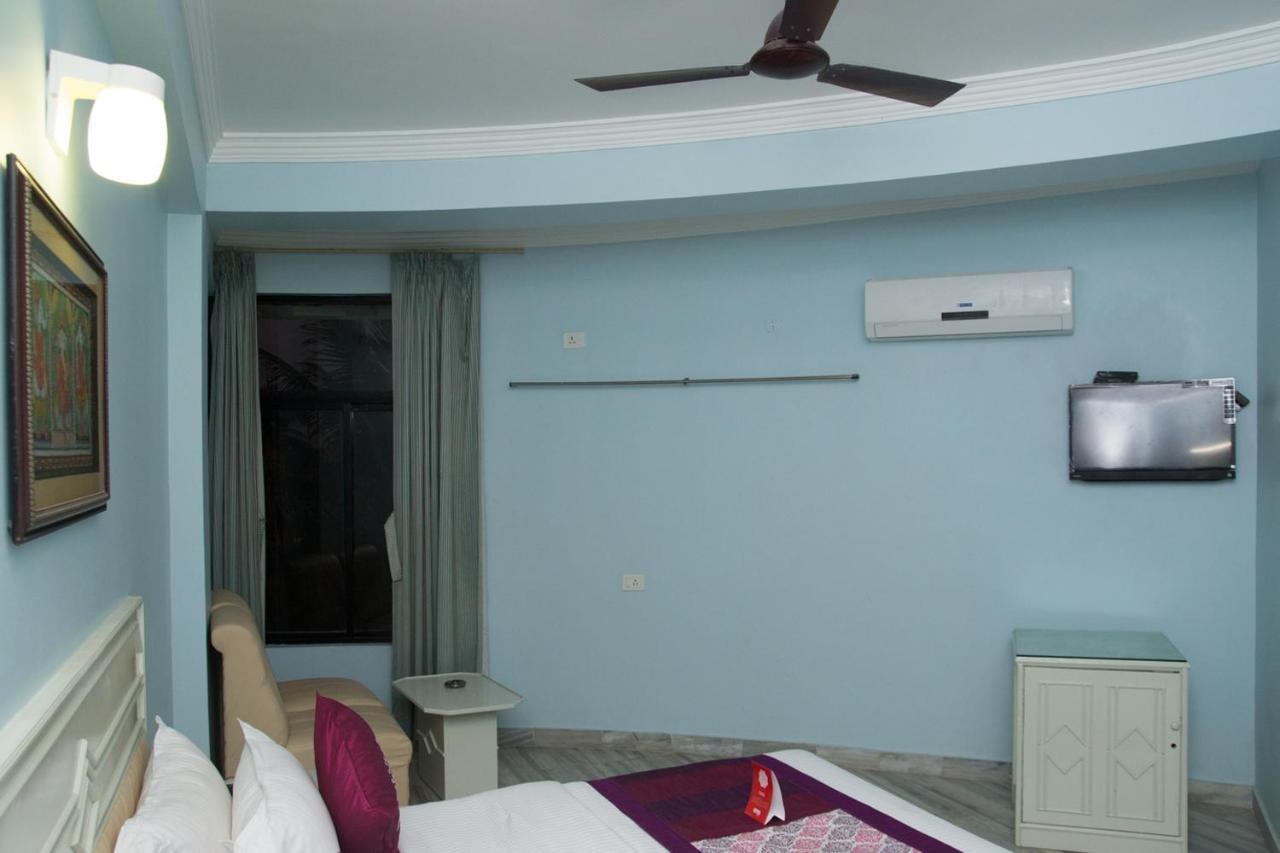 Hotel Niladri Puri Exterior foto